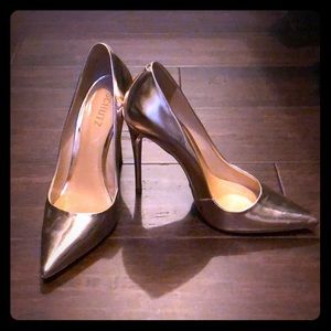 Gold Metallic Pumps